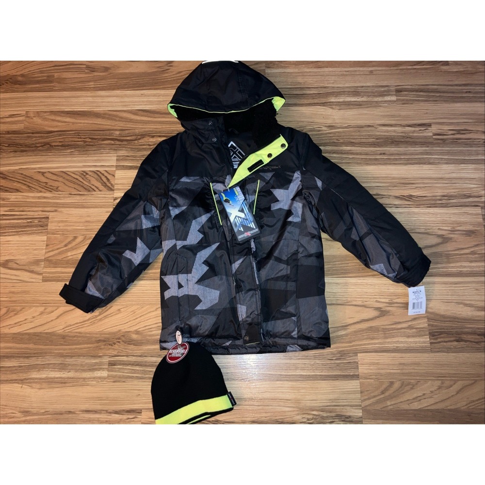 NWT Zero Xposur Boy's Ski Snowboard Winter Jacket Coat Size: Small Free Beanie